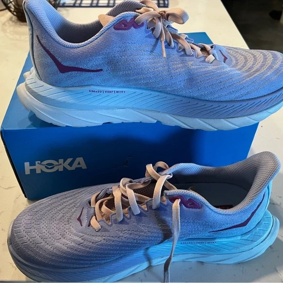 Hoka Women’s Mach 5 Running Shoes Size 9B - Picture 5 of 7